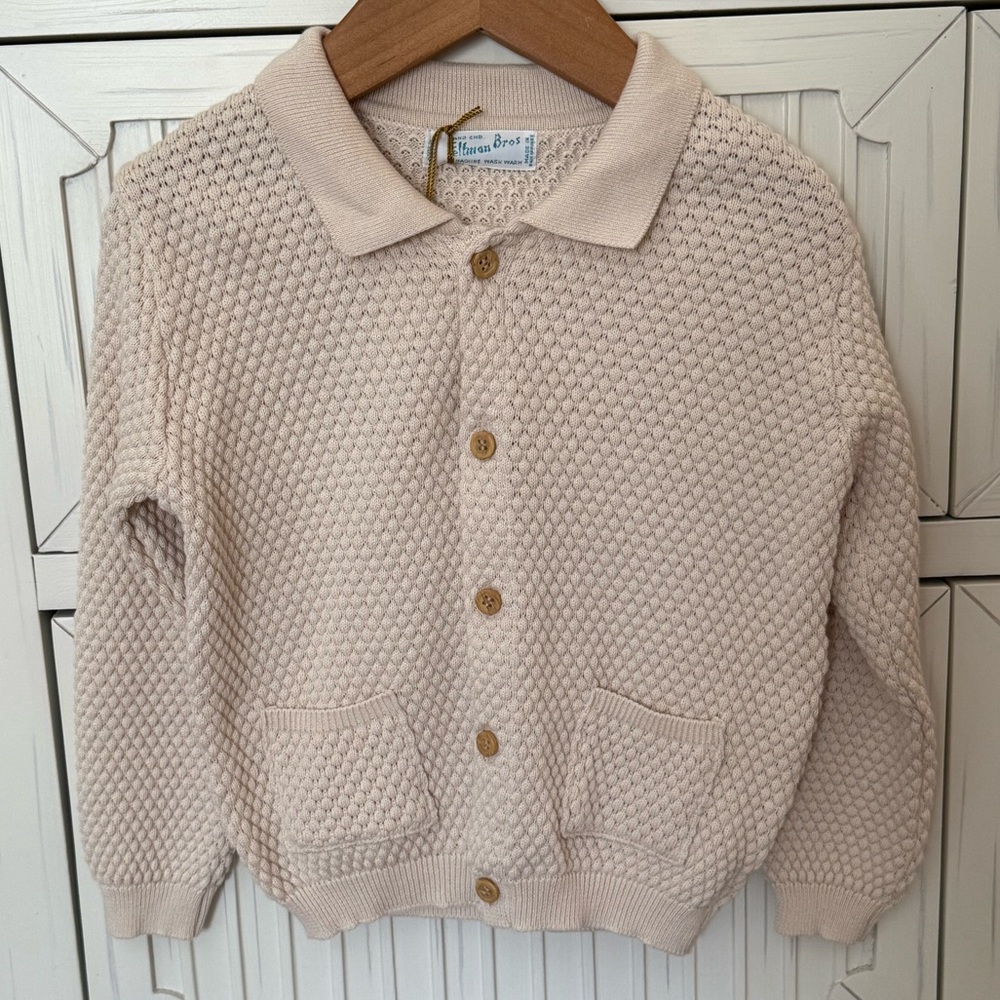 Feltman Brothers NWT Ecru popcorn knit cardigan size 2T